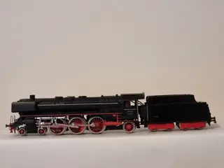 Märklin H0 - 3026.1 - Stoomlocomotief met tender - BR 01, met telex - DB