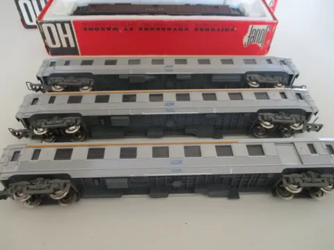 Jouef H0 - 5341/5343/8642/8641/5650/5580/4693 - Passagiersrijtuig - 8 rijtuigen "Grand comfort" en "Inox" met Postale rijtuig - SNCF