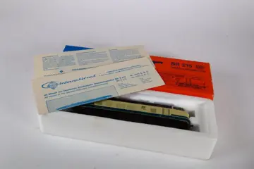 Roco H0 - 04151 B - Diesellocomotief - BR 215 - DB