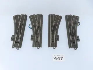 Märklin H0 - 24611/24612 - Rails - 4-delig railkavel met wissel links/rechts met elektrische aandrijving, C-rail
