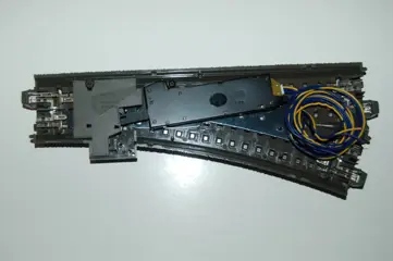 Märklin H0 - 24611/24612/74490 - Toebehoren - 4x C-Rail switches and drive