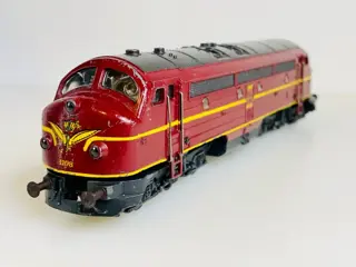 Fleischmann H0 - 4271/5425 K, 5759 K/5025 - Diesellocomotief, Goederenwagon - MY 1108 met 3 goederenwagons - DSB