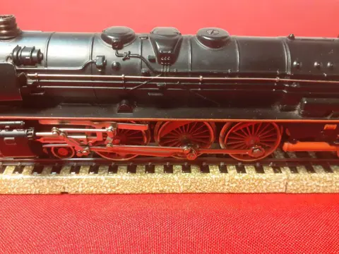 Märklin H0 - 3048.5 - Stoomlocomotief met tender - BR 01, met rookgenerator - DB