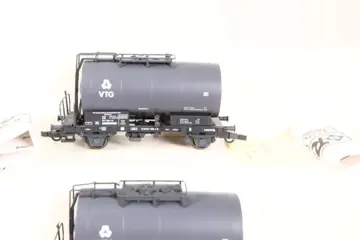 Roco H0 - 46137 - Goederenwagon - Vier ketelwagens 'VTG' - DB