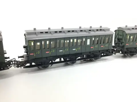 Märklin H0 - 4004/4005 - Passagiersrijtuig - 6 Coupérijtuigen allen met verlichting - DB