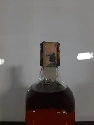 Tullamore Dew Finest Old - b. Jaren 1980 - 75cl