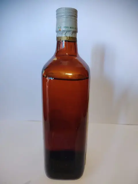 Tullamore Dew Blended Irish Whiskey - b. Jaren 1960 - approx. 75cl