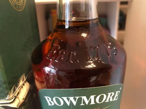 Bowmore 10 years old Aston Martin Edition 1 - Original bottling - 1,0 Liter