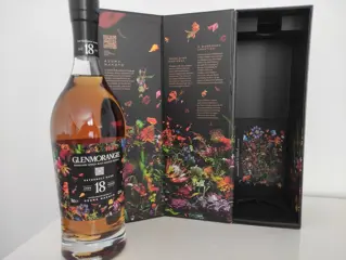 Glenmorangie 18 years old Extremely Rare Azuma Makoto - Original bottling - 70cl