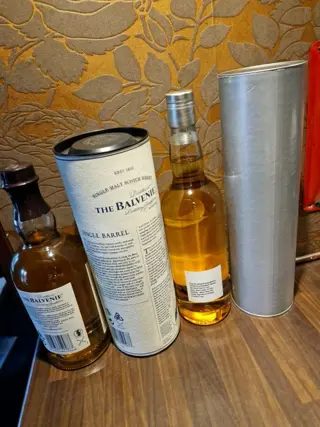 The Balvenie 12 years Single Barrel + Miltonduff 2009 Signatory - 70cl - 2 flessen