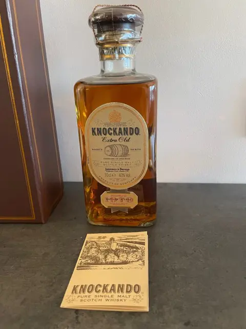 Knockando 1979 Extra Old - Original bottling - b. 2000 - 70cl