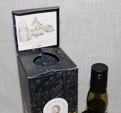 Lagavulin 11 years old Offerman Edition Charred Oak Cask - Original bottling - 70cl