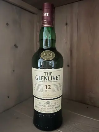 The Glenlivet 12 years old & Glenfiddich - Pure malt - Original bottling - b. Jaren 1970, Jaren 2000 - 70 cl - 94,5cl - 2 flessen