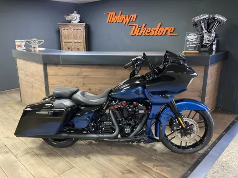 Harley Davidson FLTRXSE 117Ci CVO Roadglide CFR Exhaust Mako Shark Fade Apple Carplay