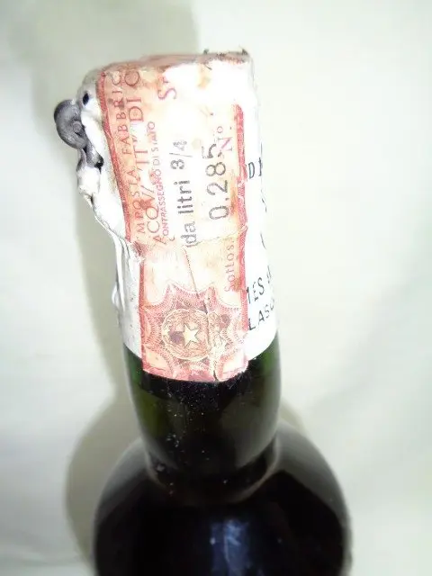 Black & White Spring Cap - James Buchanan - b. Jaren 1960 - 75cl