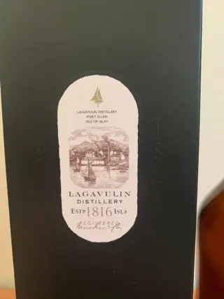 Lagavulin 16 years old - Original bottling - 70cl