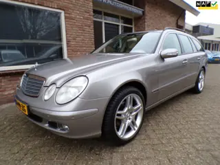 Mercedes-Benz E-klasse Combi 200 K. Classic Leder / 7 Persoons