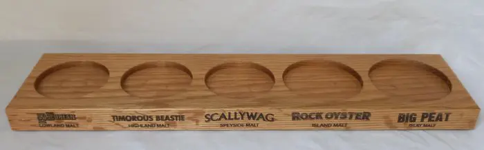 Regional Malts complete set of the 5 different glasses + Wooden showcase shelf for whisky bottles - Douglas Laing - non food
