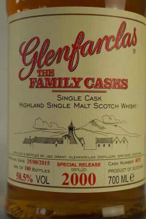 Glenfarclas 2000 The Family Cask - Original bottling - b. 2015 - 700ml