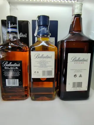 Ballantine's Black Selected Malt - 12 years old - Finest - 70cl, 150cl - 3 flessen