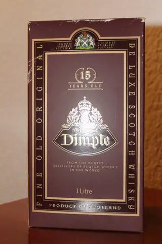 Dimple 15yo + Famous Grouse + Dimple 12yo - b. 1970s to 1990s - 1,0 Liter - 3 flessen
