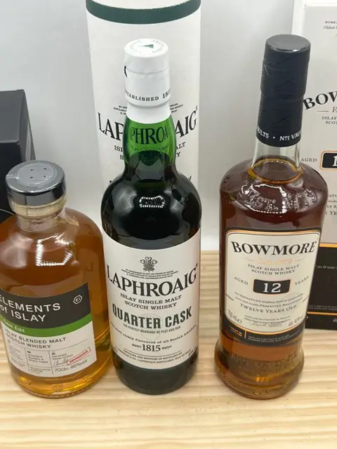 Elements of Islay Cask Edit + Laphroaig Quarter Cask + Bowmore 12 years old - 50cl, 70cl - 3 flessen