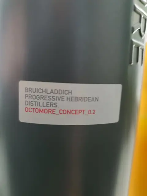 Octomore 10 years old Edition X4 + 10 /Concept 0.2 /162 ppm - Original bottling - b. 2010s tot vandaag - 500ml