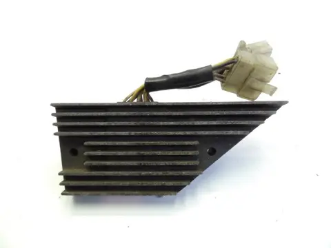 SPANNINGSREGELAAR Honda CB 700 1984 - 1986