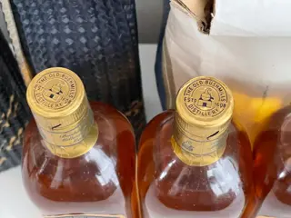 Bushmills 1975 Millenium Malt Private Cask 175 - Original bottling - b. Jaren 2000 - 700ml - 6 flessen