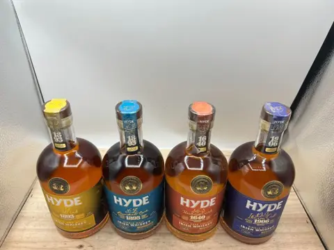 Hyde '1893' Bourbon Sherry - '1906' Port Cask - '1893' Sherry Cask Matured- '1640' Stout - 70cl - 4 flessen