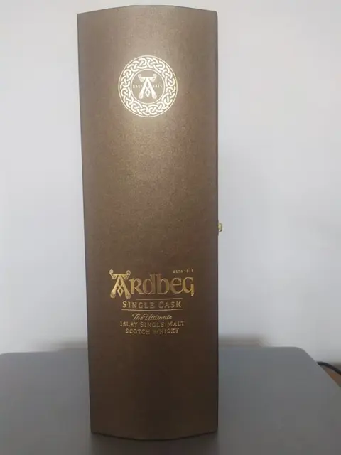 Ardbeg 2013 Cask no. 272 - Original bottling - b. 2021 - 70cl