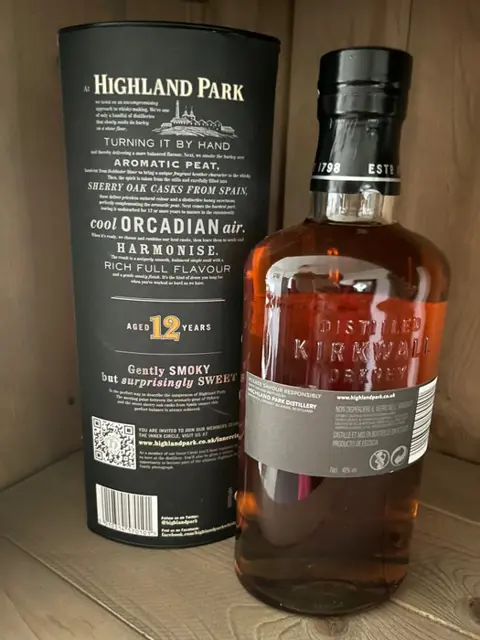 Highland Park 12 years old & Old Pulteney 12 years old - Original bottling - 70cl - 2 flessen
