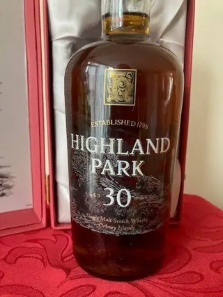 Highland Park 30 years old - Original bottling - b. Jaren 2000 - 700ml