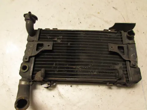 RADIATEUR Honda VF 500 1984 - 1985