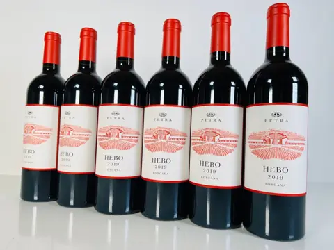 2019 Hebo, Petra - Toscana IGT - 6 Flessen (0.75 liter)