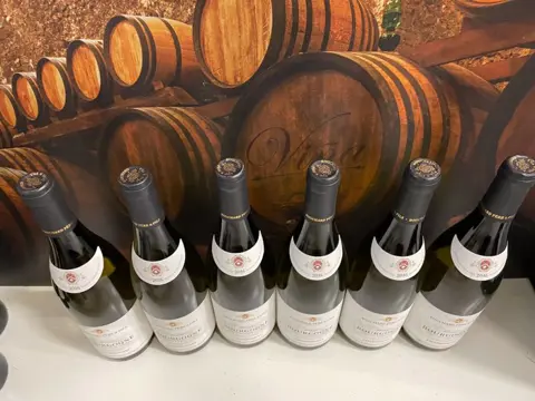 2016 Bouchard Pere & Fils Reserve Chardonnay - Bourgondië - 6 Flessen (0.75 liter)