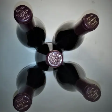 2015, 2016, 2018, 2019 & 2020 Olazabal & Filhos, Quinta do Vale Meão Tinto - Douro DOC - 5 Flessen (0.75 liter)