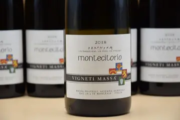 2018 Vigneti Massa, Montecitorio - Piëmont - 6 Flessen (0.75 liter)