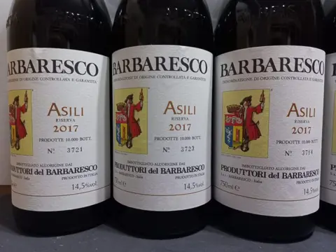 2017 Produttori del Barbaresco, Asili - Barbaresco Riserva - 6 Flessen (0.75 liter)