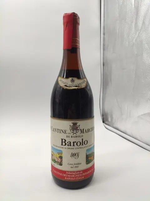 1980 x4 Marchesi di Barolo & 1981 La Chiesa di S.Restituta - Barolo, Brunello di Montalcino DOC - 5 Flessen (0.75 liter)