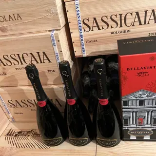 2017 Bellavista, Teatro Alla Scala Franciacorta DOCG - Franciacorta - 3 Flessen (0.75 liter)