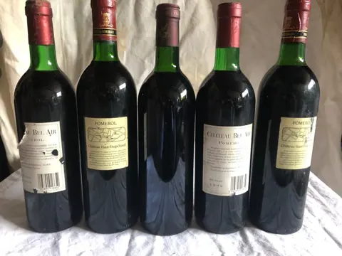 1993 x 2 Château Bel Air Pomerol, 1987 x 2 Château Haut Tropchaud & 1983 Château Saint Marc - Bordeaux - 5 Fles (0,75 liter)