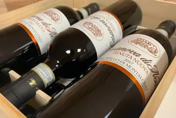 2017 Casanova di Neri "Tenuta Nuova" - Brunello di Montalcino - 6 Flessen (0.75 liter)