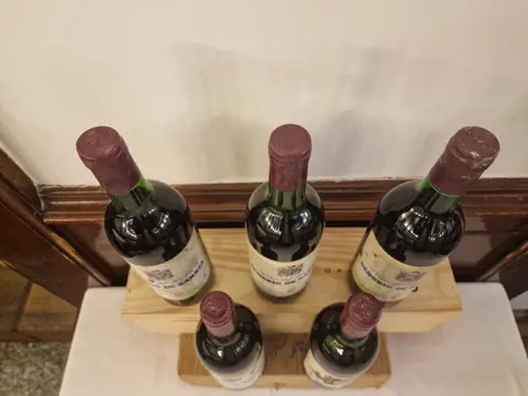 1966 Bodegas H. Beaumont y Cia. (Señorio De Sarria), Viña del Perdón - Navarra - 5 Flessen (0.75 liter)