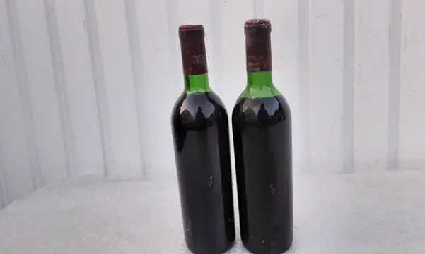 1970 Chateau Prieure-Lichine - Margaux 4ème Grand Cru Classé - 2 Flessen (0.75 liter)