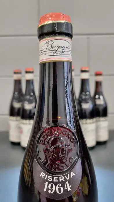 1964 x4, 1968 & 1969 Giacomo Borgogno - Barolo Riserva Antichi Vigneti Propri - 6 Flessen (0.75 liter)
