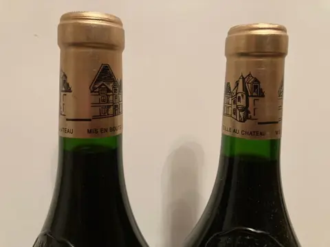 2002 Chateau Haut Brion - Pessac-Léognan 1er Grand Cru Classé - 2 Flessen (0.75 liter)