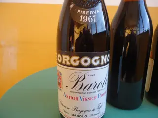 1967, 1978 Riserva Barolo & 1987 Grignolino Giacomo Borgogno - Piëmont - 3 Flessen (0.75 liter)