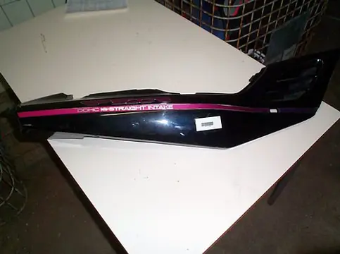 Cowl rear right Suzuki RF 900 1993 - 1996
