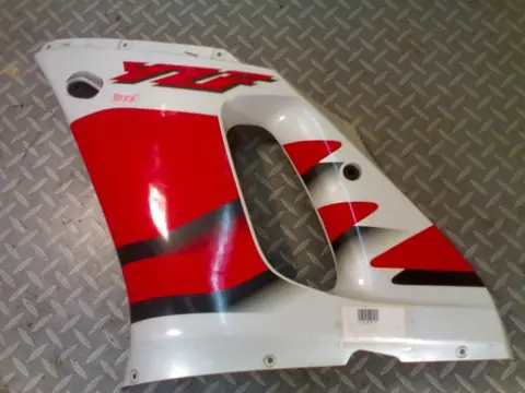 Cowl left small Yamaha YZF R6 1998 - 2002